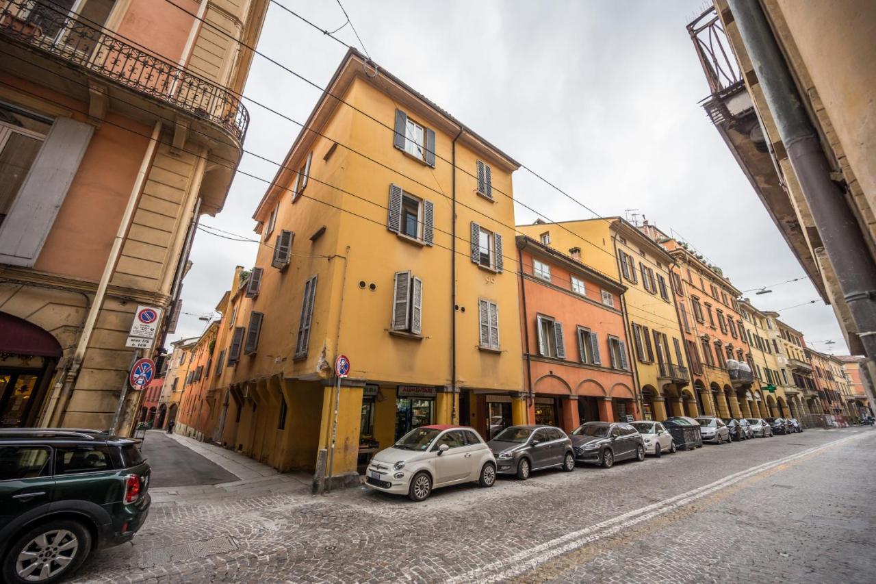 Ab Plus - Via Santo Stefano 74 Bologna Exterior photo
